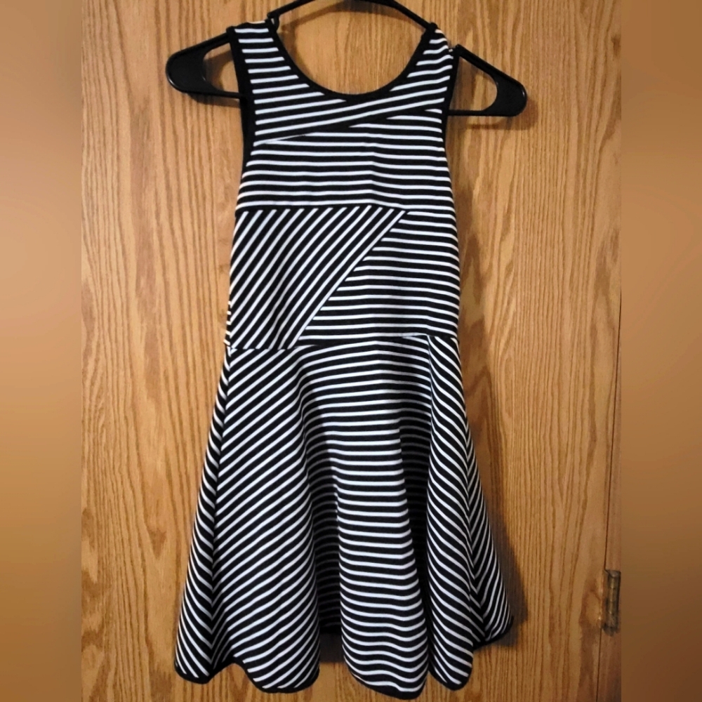 Girls Size 10 Emily West black white striped dress